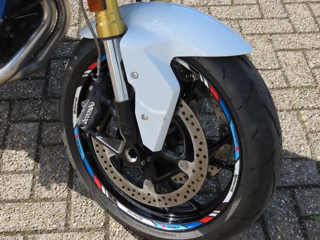 bmw - f-900-r