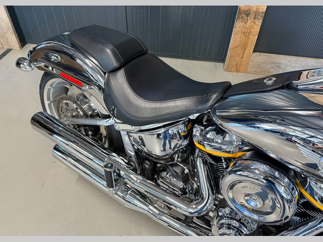 harley-davidson - fat-boy-gray-ghost