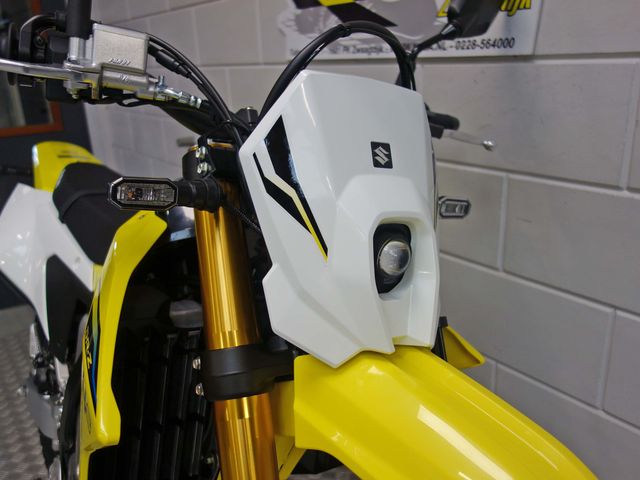 suzuki - dr-z-4-s