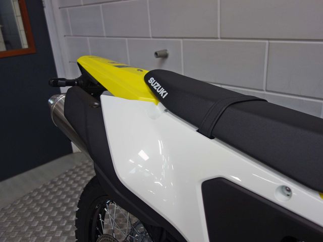 suzuki - dr-z-4-s