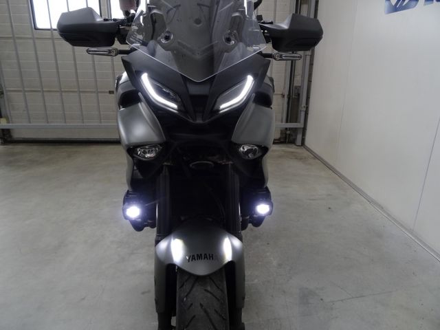yamaha - tracer-9