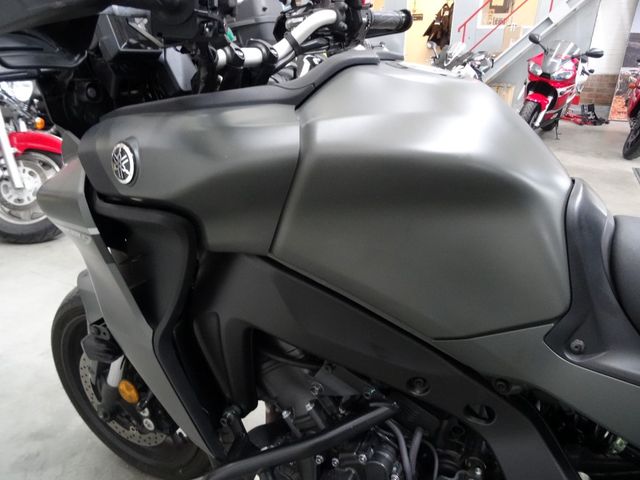yamaha - tracer-9