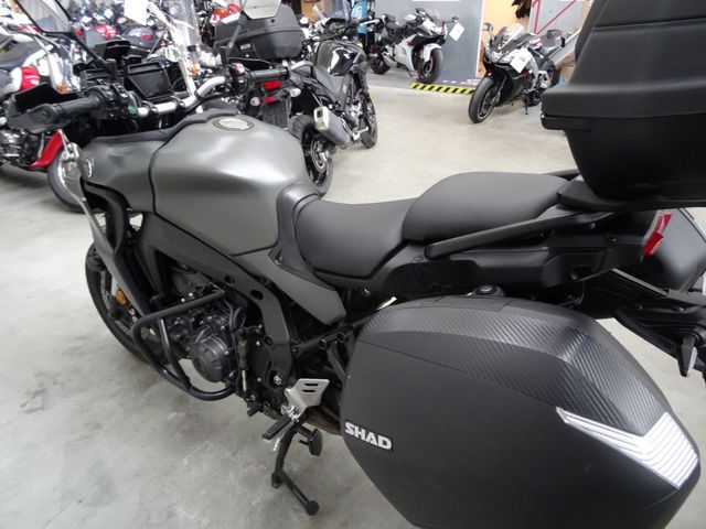 yamaha - tracer-9