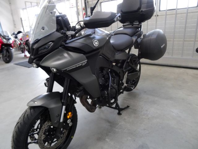 yamaha - tracer-9