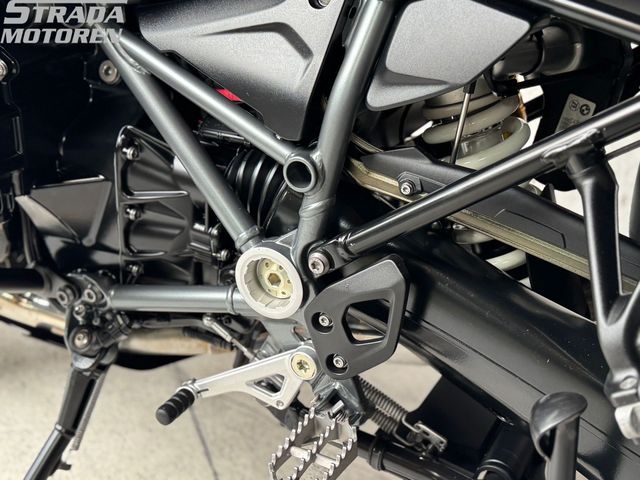 bmw - r-1250-gs-adventure