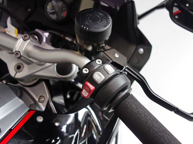 bmw - f-800-gt