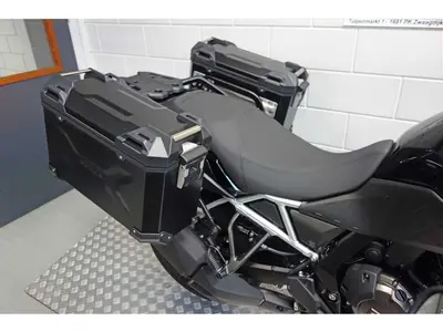 SUZUKI V-STROM 800 – foto 4