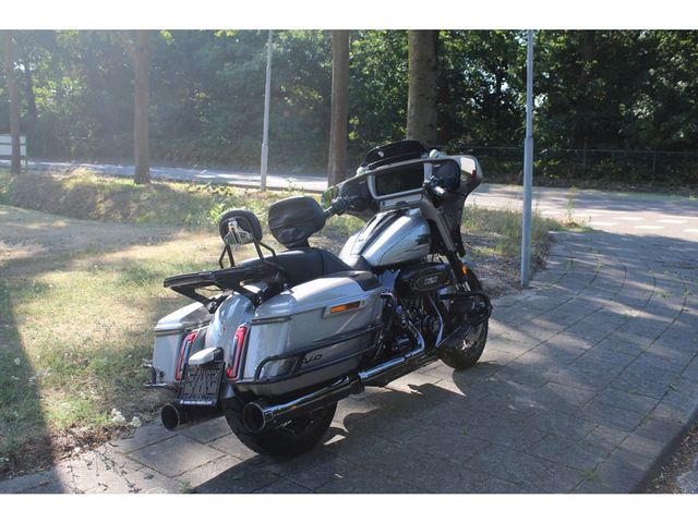 harley-davidson - cvo-street-glide
