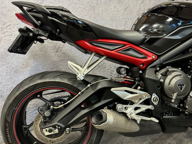 triumph - street-triple-765-r