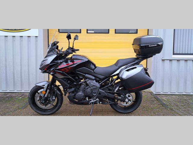 kawasaki - versys-650-grand-tourer