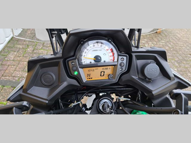 kawasaki - versys-650-grand-tourer