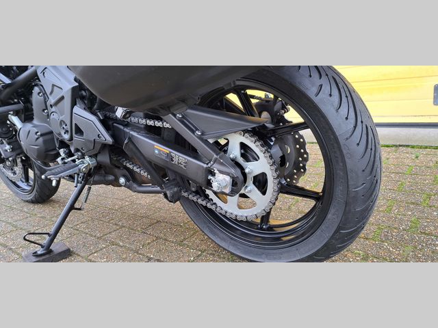 kawasaki - versys-650-grand-tourer