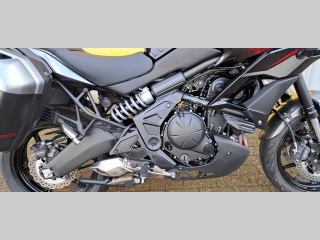 kawasaki - versys-650-grand-tourer