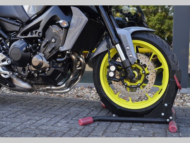 yamaha - mt-09-abs