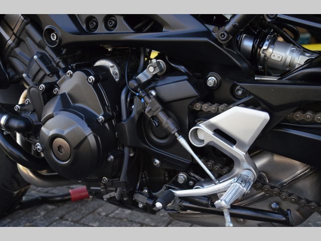 yamaha - mt-09-abs