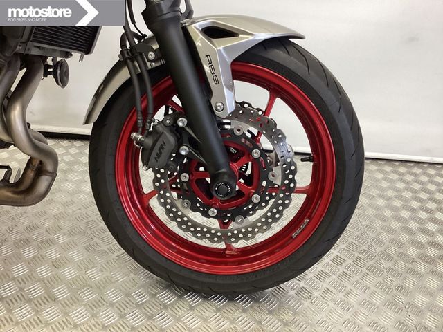 kawasaki - z650