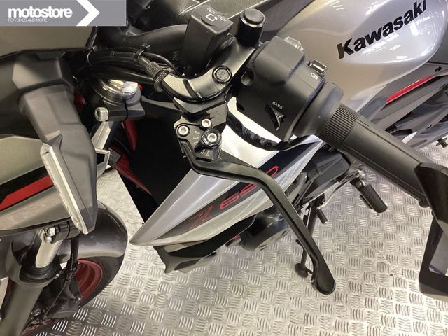 kawasaki - z650