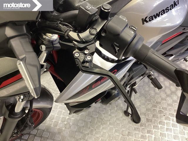 kawasaki - z650