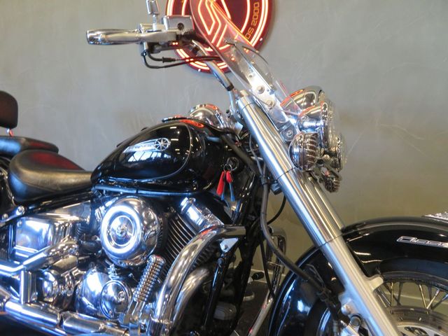 yamaha - xvs-650-a-dragstar-classic