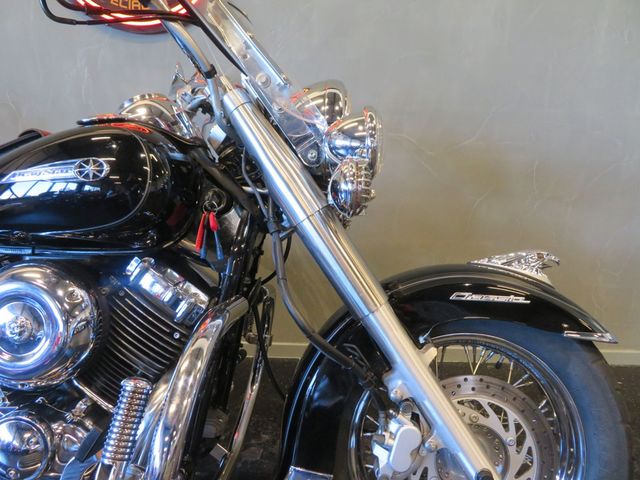 yamaha - xvs-650-a-dragstar-classic