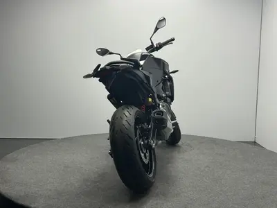 BMW F 900 R – foto 3