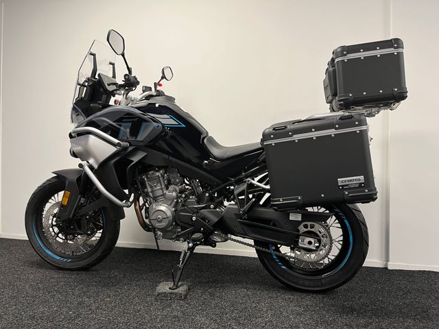 cfmoto - 800-mt-sport-gt