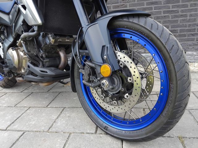 suzuki - v-strom-1050-a