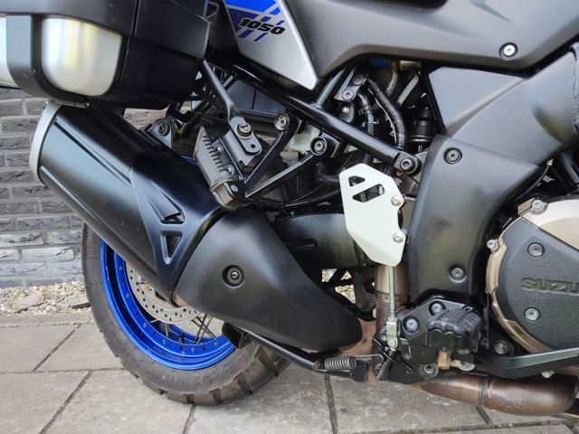 suzuki - v-strom-1050-a