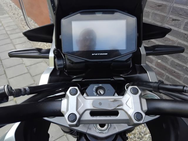suzuki - v-strom-1050-a