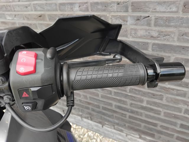 suzuki - v-strom-1050-a