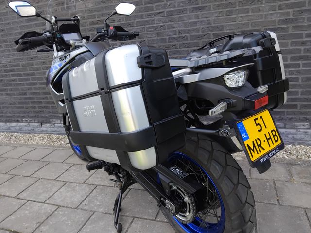 suzuki - v-strom-1050-a