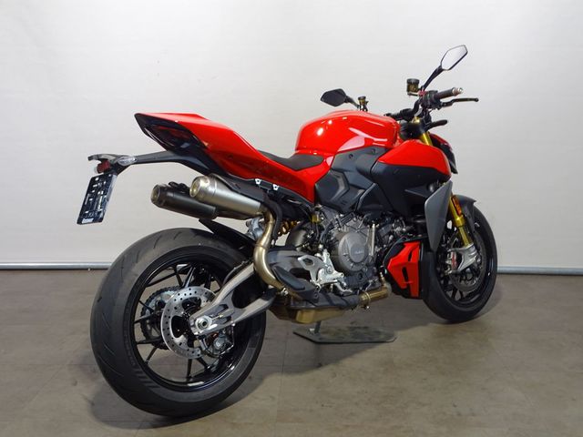 ducati - streetfighter-v2-s