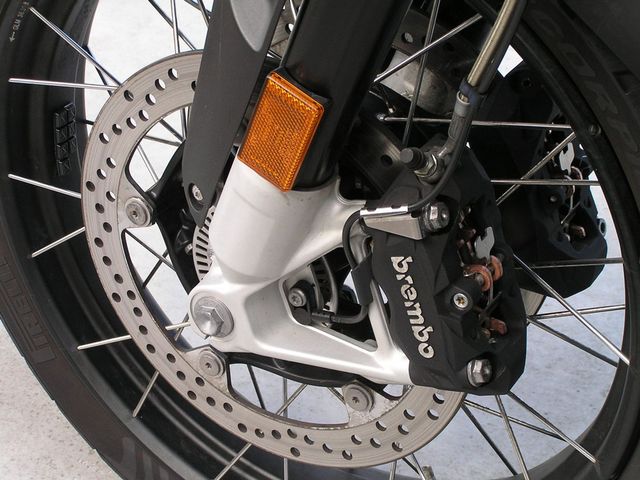 bmw - r-1200-gs-adventure-triple-black