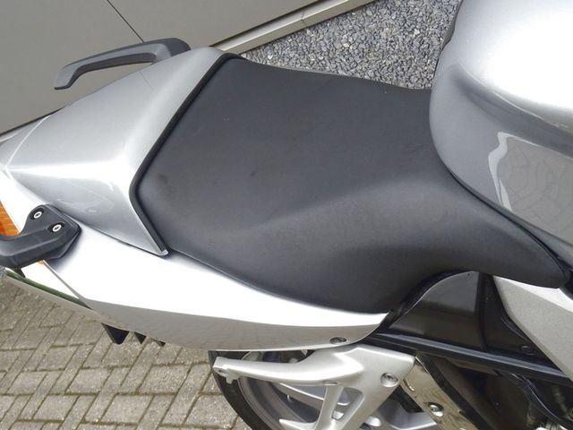 honda - vfr-800-fi-vtec