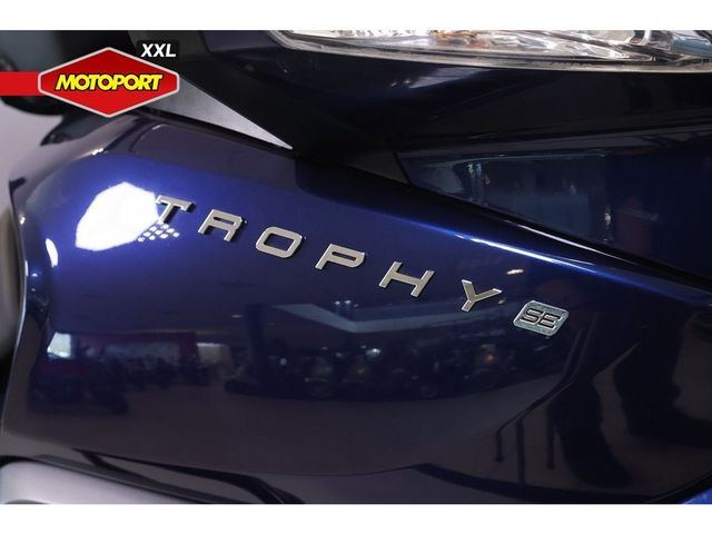 triumph - trophy-1215-se