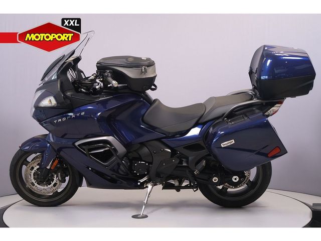 triumph - trophy-1215-se