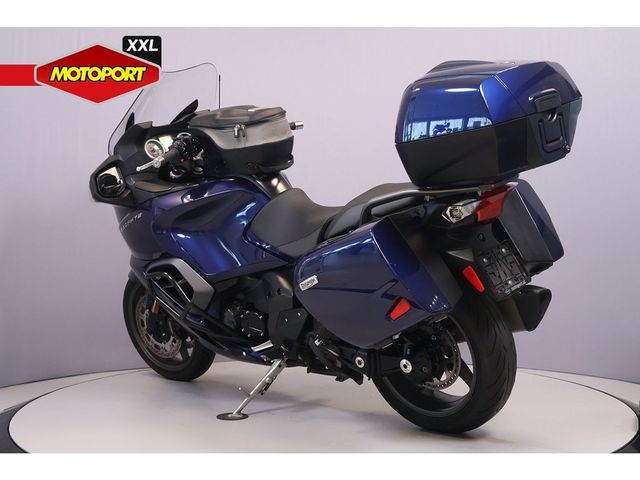 triumph - trophy-1215-se