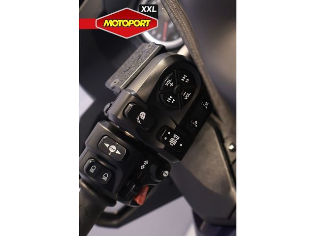 triumph - trophy-1215-se