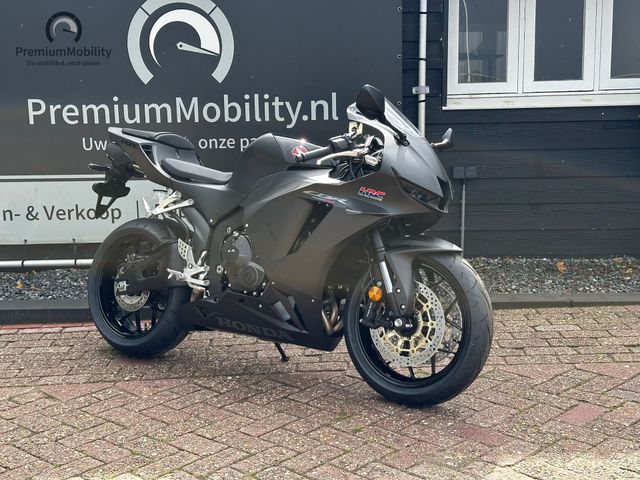 honda - cbr-600-rr