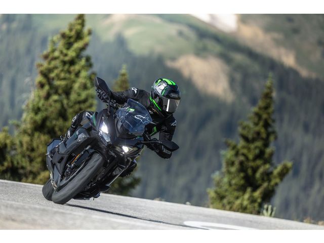 kawasaki - ninja-1100-sx