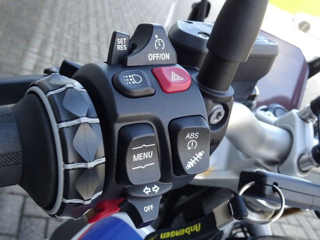 bmw - r-1250-r