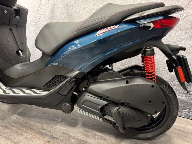 piaggio - mp3-300-hpe-sport
