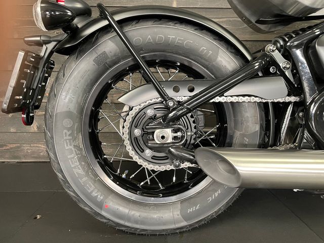 triumph - bonneville-bobber
