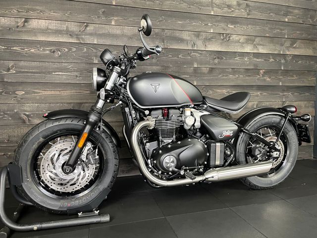 triumph - bonneville-bobber