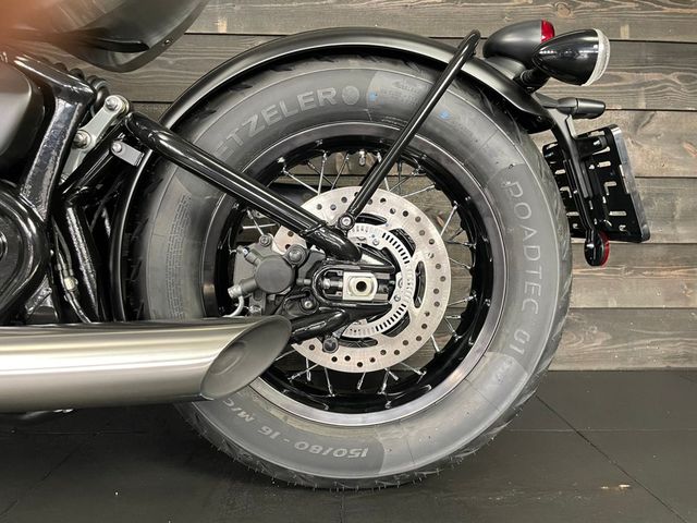 triumph - bonneville-bobber