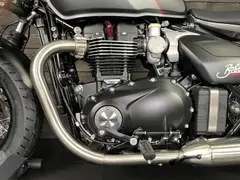 Triumph Bonneville Bobber Satin Grey 2026 nieuw – foto 11 van 15