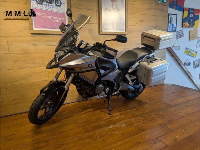 honda - vfr-1200-x-crosstourer
