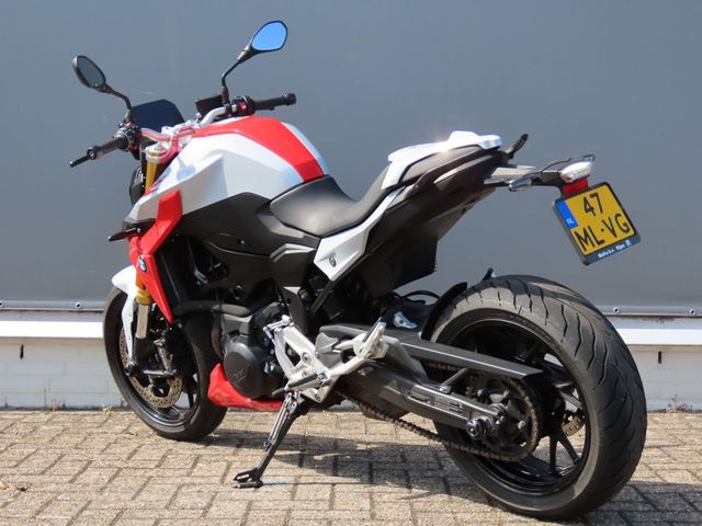 bmw - f-900-r