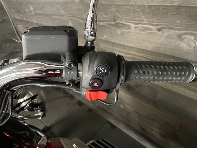 moto-guzzi - california-1400-touring