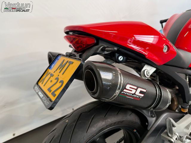 ducati - monster-696